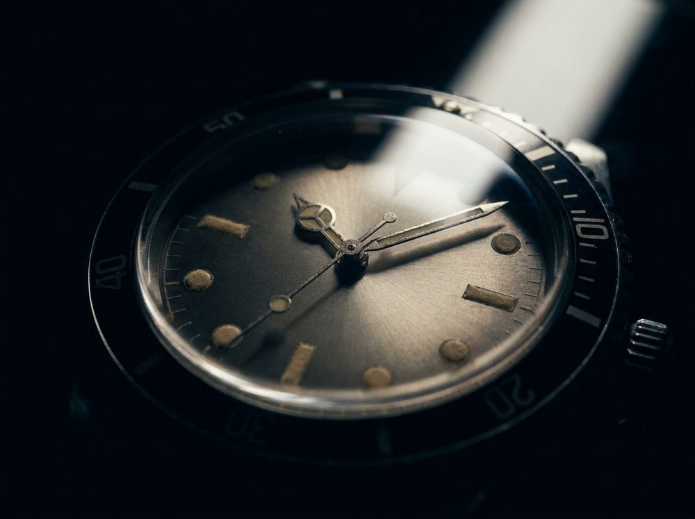 AI Hunt List — luxury product photograph
